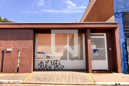 Fachada de casa de condomínio para alugar com 2 quartos, 70m² em Vila Santa Clara, São Paulo