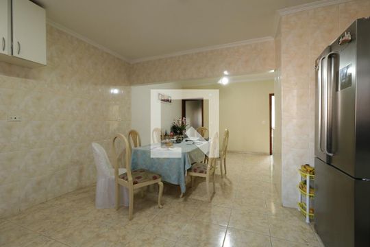 Cozinha de casa à venda com 3 quartos, 300m² em Vila Humaitá, Santo André