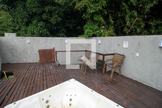 hidromassagem de casa para alugar com 4 quartos, 300m² em Santa Teresa, Rio de Janeiro