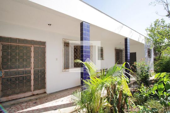 Fachada de casa à venda com 4 quartos, 360m² em Santa Ines, Belo Horizonte