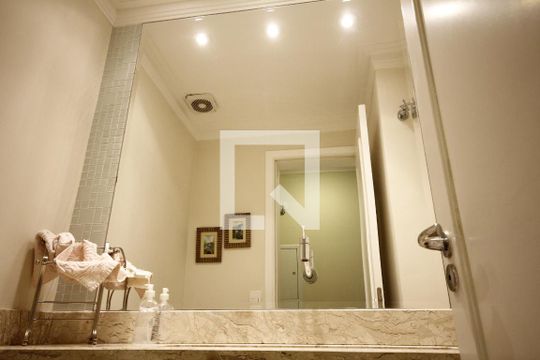Lavabo de apartamento para alugar com 2 quartos, 90m² em Ipiranga, São Paulo
