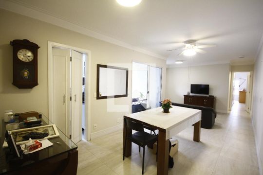 Sala de apartamento para alugar com 3 quartos, 90m² em Ipiranga, São Paulo
