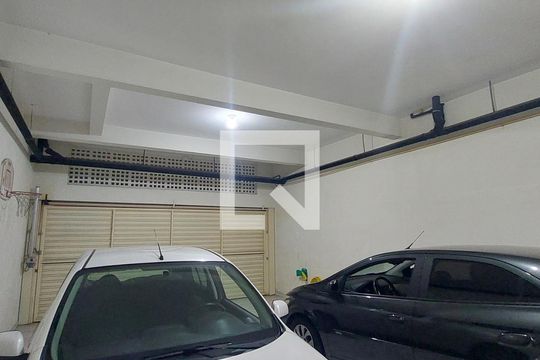 Garagem de casa de condomínio à venda com 4 quartos, 287m² em Vila Floresta, Santo André