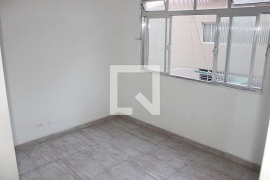 Kitnet de apartamento para alugar com 1 quarto, 35m² em Itararé, São Vicente