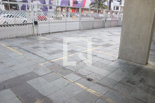Garagem de apartamento para alugar com 1 quarto, 35m² em Itararé, São Vicente