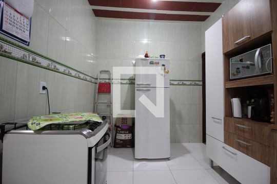 Cozinha de casa à venda com 3 quartos, 88m² em Rio Branco, Belo Horizonte