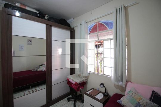 Quarto 1 de casa à venda com 3 quartos, 88m² em Rio Branco, Belo Horizonte