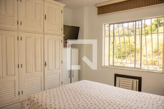 Quarto 1 de apartamento à venda com 2 quartos, 98m² em Fonseca, Niterói