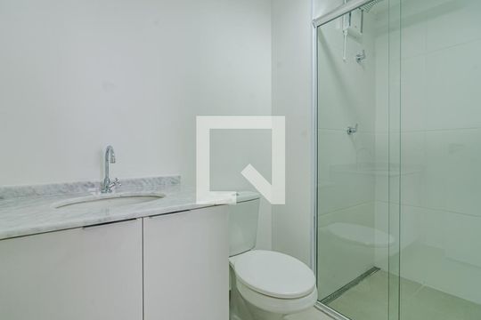 Banheiro da suíte de apartamento à venda com 1 quarto, 29m² em Sumaré, São Paulo