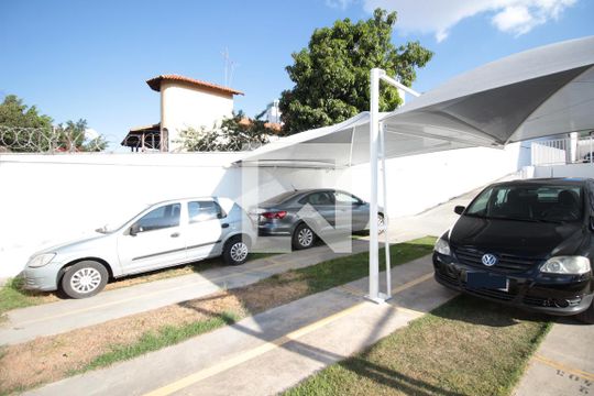 Garagem de apartamento para alugar com 2 quartos, 49m² em Planalto, Belo Horizonte