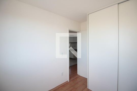 Quarto 1 de apartamento para alugar com 2 quartos, 49m² em Planalto, Belo Horizonte