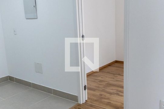 Sala de apartamento à venda com 1 quarto, 33m² em Centro, Osasco