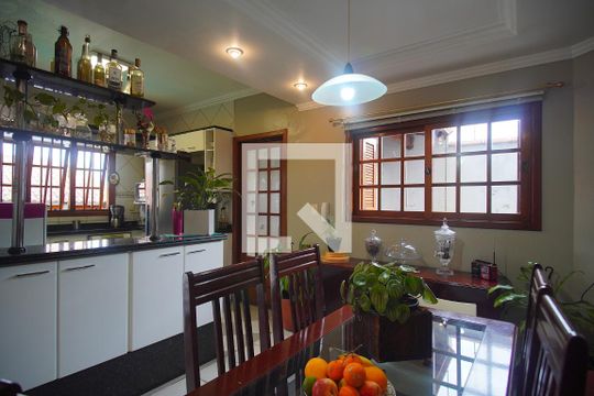 Cozinha de casa à venda com 4 quartos, 270m² em Jardim Maua, Novo Hamburgo
