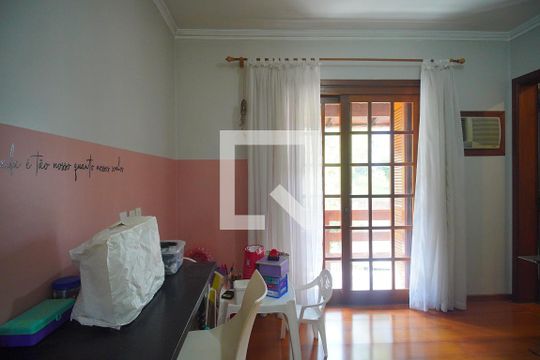 Suite 2 de casa à venda com 4 quartos, 270m² em Jardim Maua, Novo Hamburgo