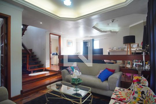 Sala de casa à venda com 4 quartos, 270m² em Jardim Maua, Novo Hamburgo