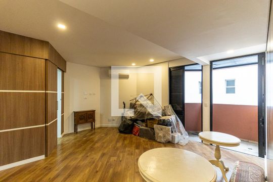 Suíte de apartamento para alugar com 1 quarto, 73m² em Santa Cecilia, São Paulo