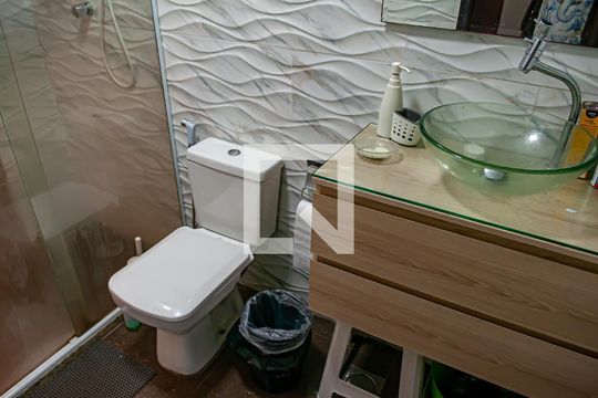 Banheiro do Quarto 1 de casa à venda com 3 quartos, 300m² em Taquara, Rio de Janeiro