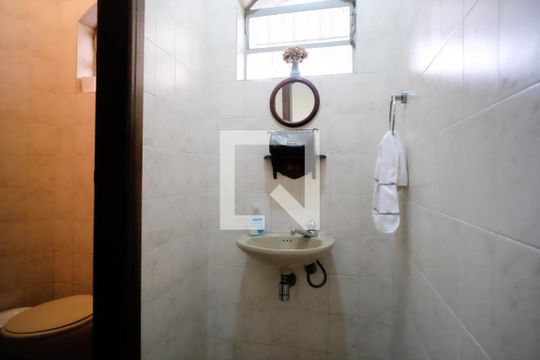 Banheiro de casa à venda com 3 quartos, 194m² em Jardim Brasilia (zona Leste), São Paulo