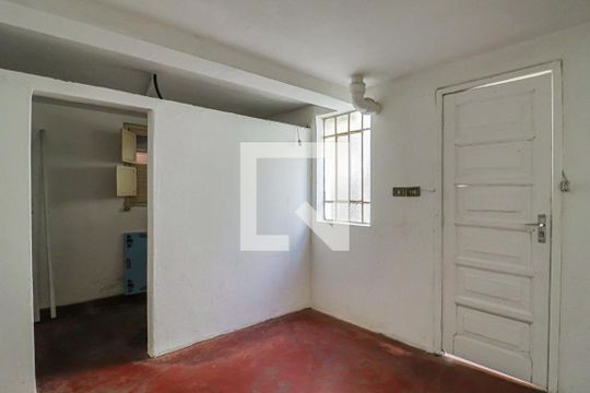 Sala de kitnet/studio para alugar com 1 quarto, 30m² em Cachoeirinha, Belo Horizonte