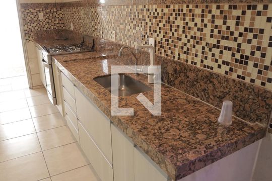 Cozinha de casa à venda com 3 quartos, 150m² em Vila Padre Manoel de Nobrega, Campinas