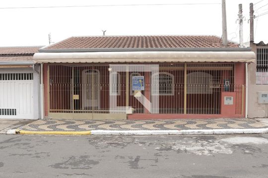 Fachada de casa à venda com 3 quartos, 150m² em Vila Padre Manoel de Nobrega, Campinas