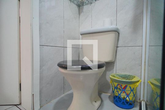 Banheiro de casa para alugar com 3 quartos, 100m² em Feitoria, São Leopoldo