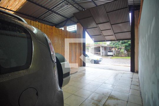 Garagem de casa à venda com 3 quartos, 100m² em Feitoria, São Leopoldo