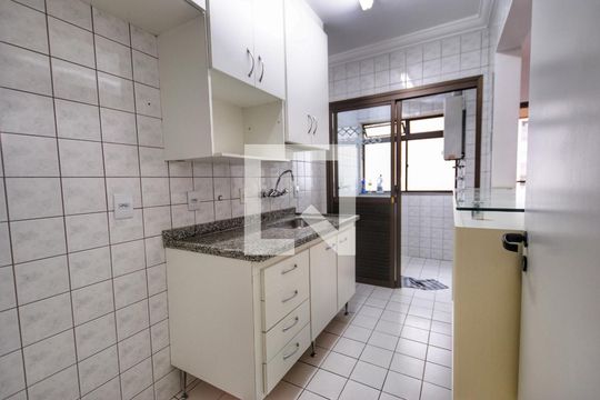 Cozinha de apartamento para alugar com 2 quartos, 55m² em Vila Mariana, São Paulo