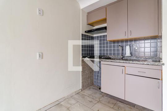 Cozinha de apartamento à venda com 1 quarto, 36m² em Paraíso, São Paulo