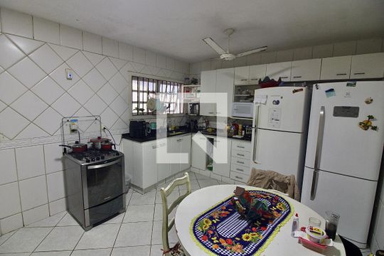 Cozinha de casa à venda com 5 quartos, 600m² em Recreio dos Bandeirantes, Rio de Janeiro