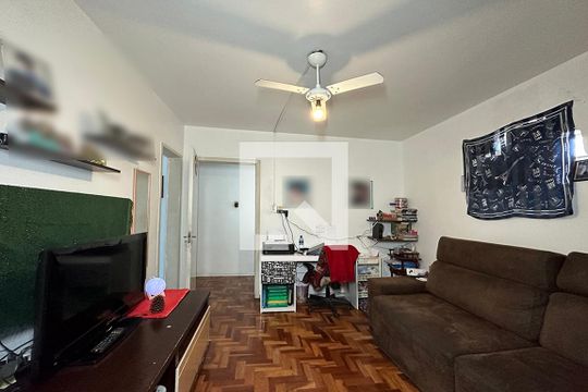 Sala 3 de casa à venda com 4 quartos, 220m² em Fátima, Canoas