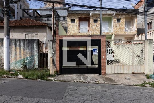 Fachada de casa para alugar com 2 quartos, 125m² em Vila União (zona Leste), São Paulo