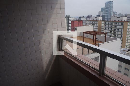 Sacada - Sala de apartamento para alugar com 1 quarto, 44m² em Centro, Curitiba
