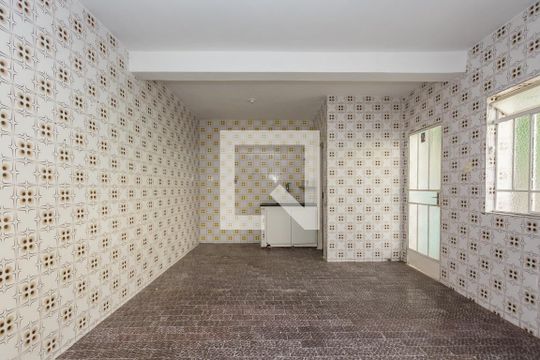 Casa para alugar com 1 quarto, 47m² em Padre Eustáquio, Belo Horizonte