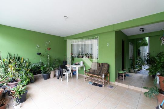 Garagem de casa à venda com 3 quartos, 250m² em Jardim Brasil, São Paulo