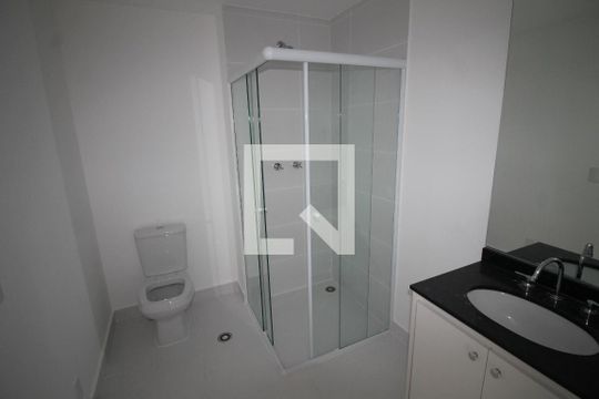 Banheiro de kitnet/studio à venda com 1 quarto, 27m² em Belenzinho, São Paulo