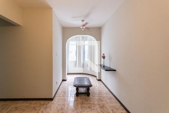 Apartamento para alugar com 2 quartos, 78m² em Grajau, Rio de Janeiro
