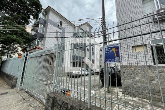 Fachada PLACA de apartamento para alugar com 2 quartos, 78m² em Grajau, Rio de Janeiro