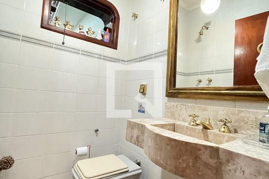 Lavabo de casa para alugar com 4 quartos, 306m² em Planalto Paulista, São Paulo