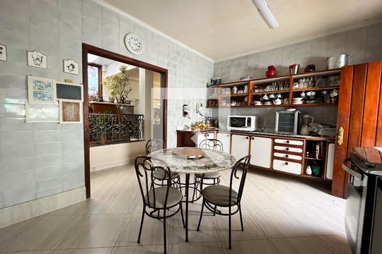 Cozinha  de casa para alugar com 4 quartos, 306m² em Planalto Paulista, São Paulo