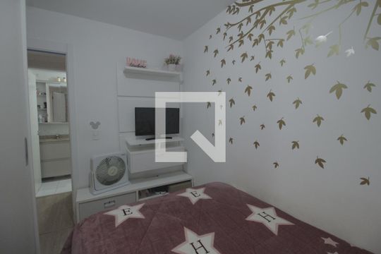Quarto 1 de apartamento à venda com 2 quartos, 65m² em Humaitá, Porto Alegre