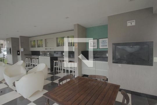 Área comum - Churrasqueira de apartamento à venda com 2 quartos, 65m² em Humaitá, Porto Alegre