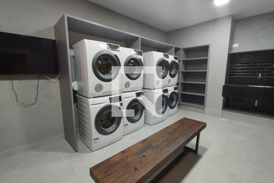 Área comum de apartamento para alugar com 1 quarto, 44m² em Barra, Salvador