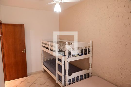 Quarto  de apartamento para alugar com 1 quarto, 61m² em Maracanã, Praia Grande