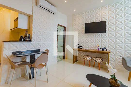 Apartamento para alugar com 1 quarto, 40m² em Barra, Salvador
