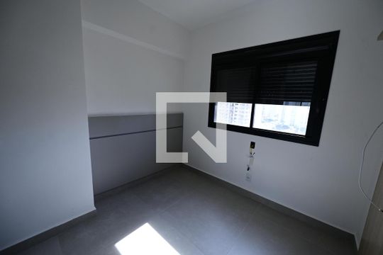 Quarto 1 de apartamento para alugar com 2 quartos, 69m² em Setor Bueno, Goiânia