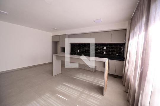 Sala de apartamento para alugar com 2 quartos, 69m² em Setor Bueno, Goiânia