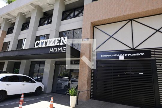 Sala de apartamento para alugar com 2 quartos, 69m² em Setor Bueno, Goiânia