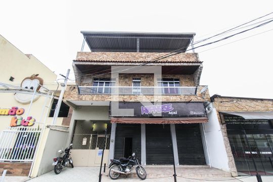 Fachada de apartamento para alugar com 3 quartos, 150m² em Vila Dagmar, Belford Roxo
