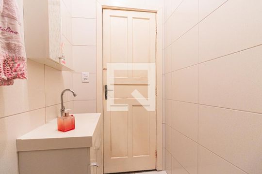 Casa 1 - Lavabo de casa à venda com 6 quartos, 230m² em Chácara Califórnia, São Paulo